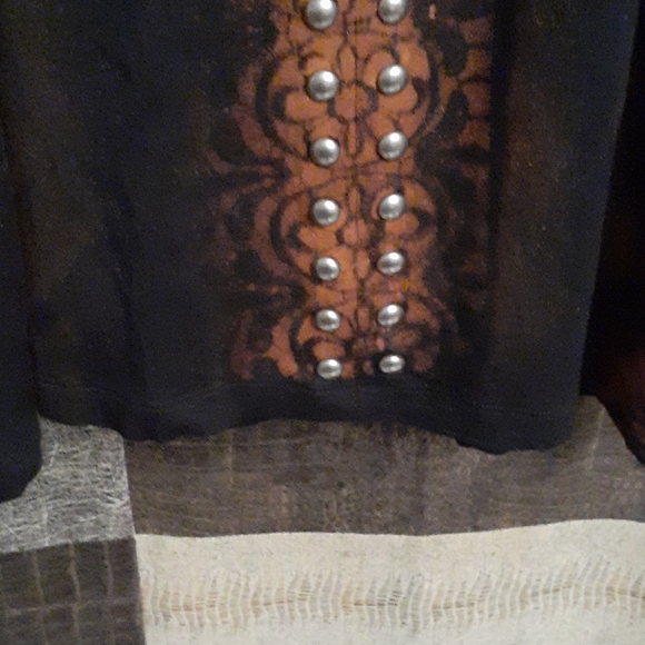 Simply stunning enhanced dress - Picture 2 of 7